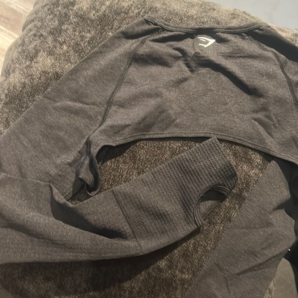 GymShark sport long sleeve
